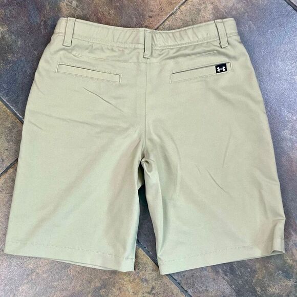 Under Armour Boys Khaki Shorts YMD - Picture 7 of 11